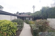 Photo - 2363-2369-2369 Snead Dr
