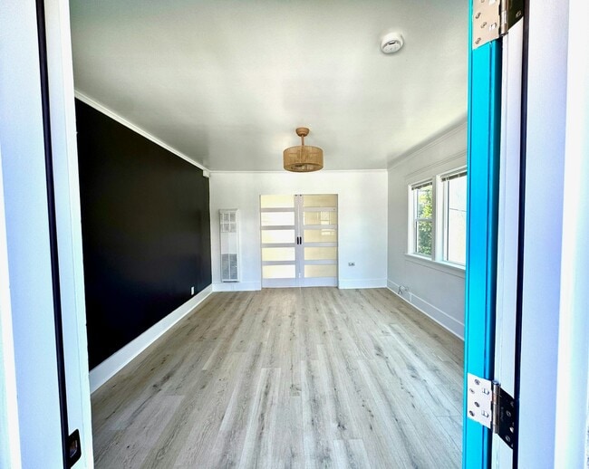 Photo - 279 Redondo Ave Unit 279 Redondo B