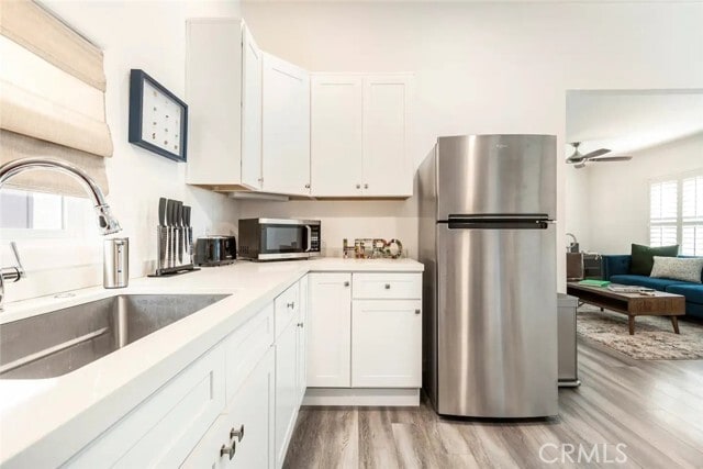 Photo - 1071 Newport Ave