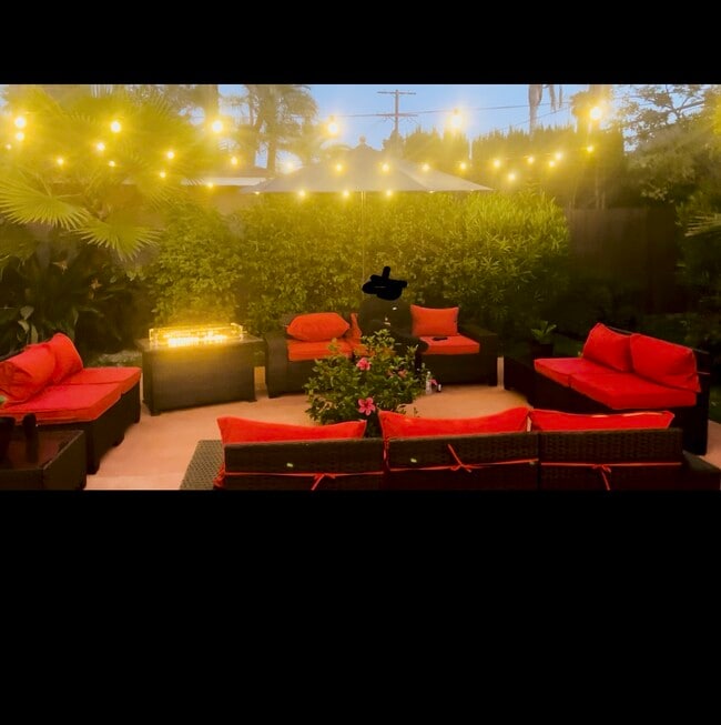 Photo - 4751 Sunnyslope Ave Unit GUESTHOUSE for rent