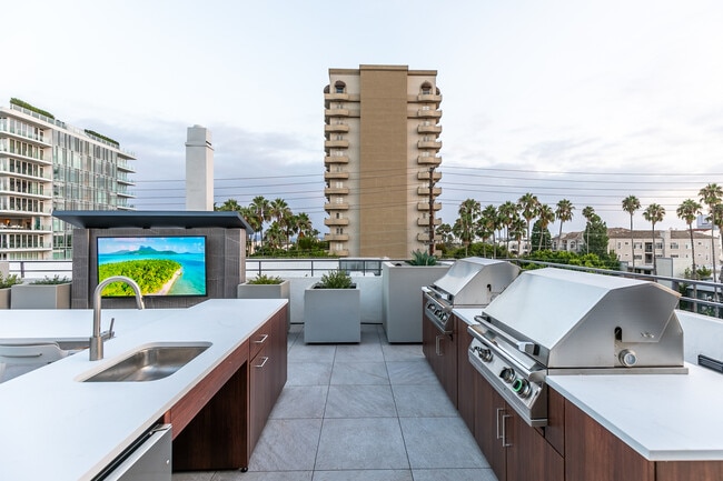 Photo - Wetherly Hills