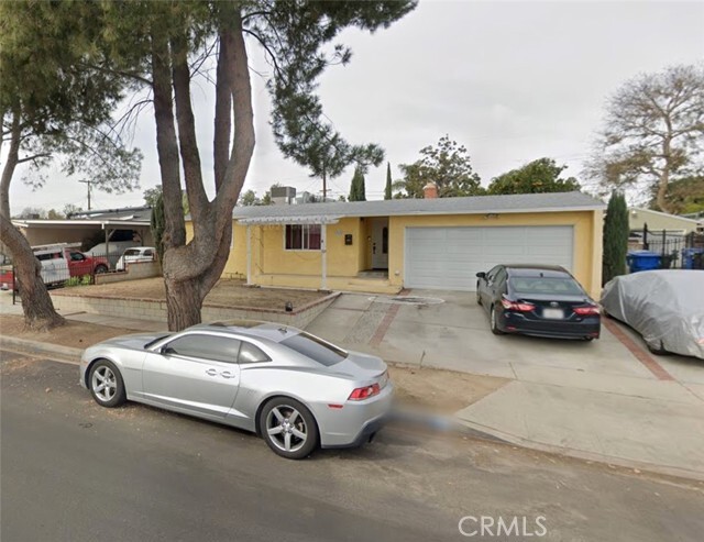 Photo - 13915 Lanark St House