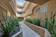 Photo - 333 W Alameda Ave Townhome