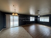 Photo - 1540 Pyramid Ave