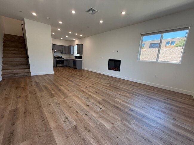Photo - Beautiful 3-Bedroom Townhome in Sherman Oaks!