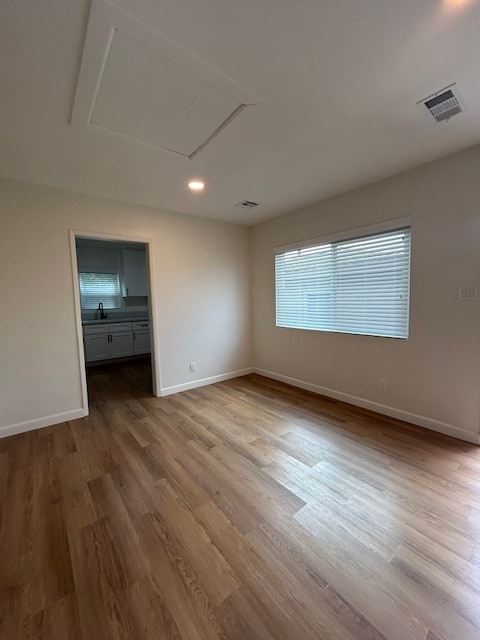 Photo - 340 W Raymond St