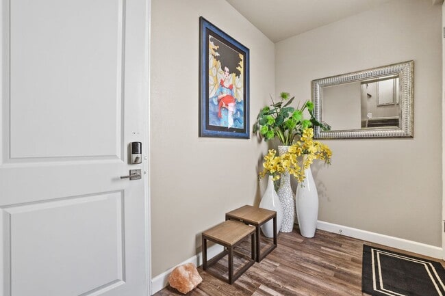 Photo - 14881 Newland St