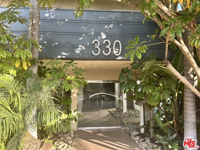 Photo - 330 S Barrington Ave Unit 307