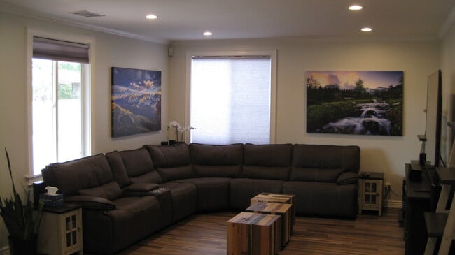 Photo - 7826 Mason Ave