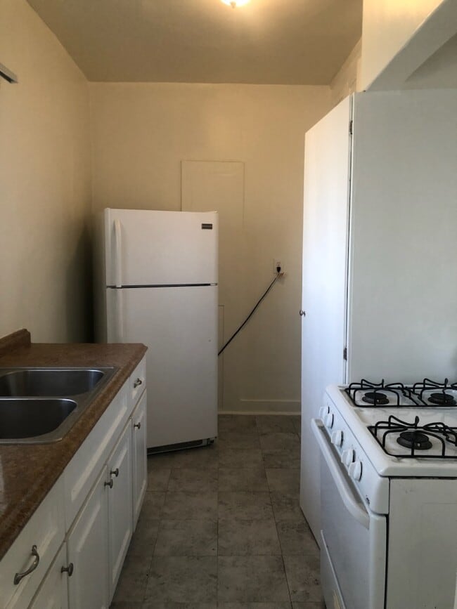 Photo - 2401 W Main St