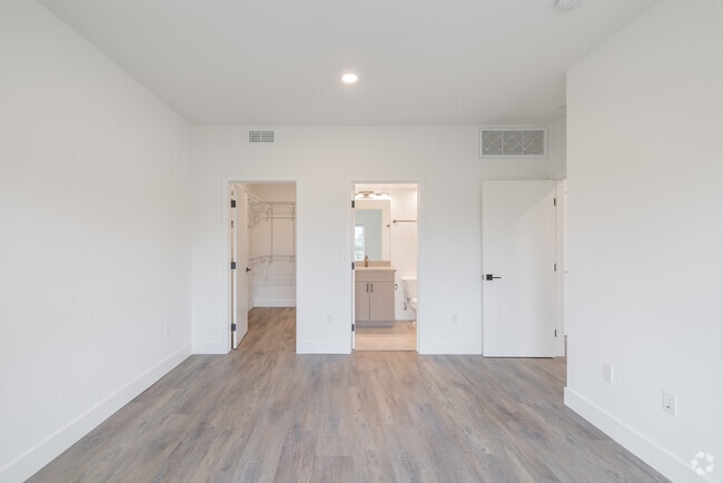 Photo - 12401 Matteson Ave