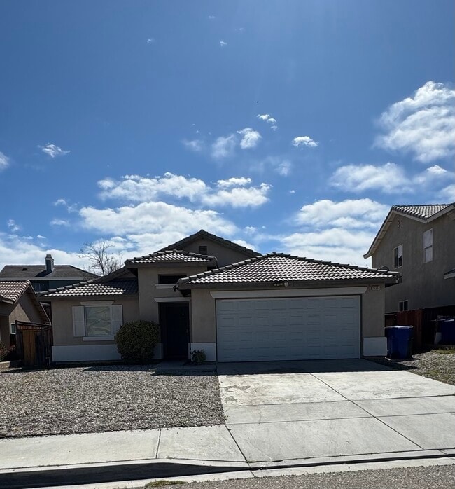 Building Photo - 15503 Venice Ln