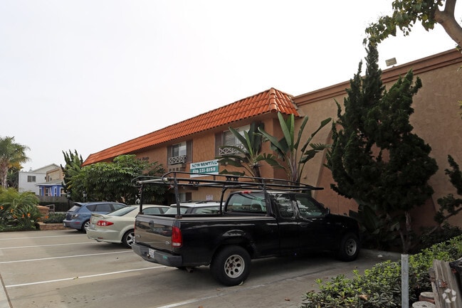 Photo - Elan The Plaza