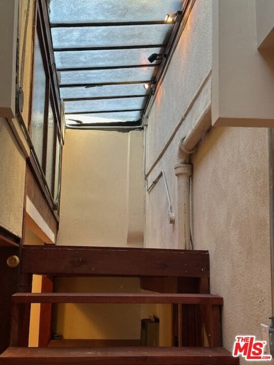 Photo - 8032 W 3rd St