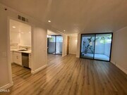 Photo - 500 E Del Mar Blvd Townhome