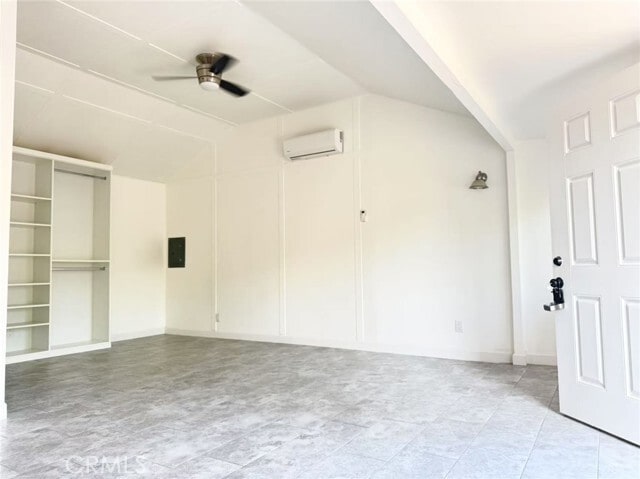 Photo - 3233 E Cameron Ave