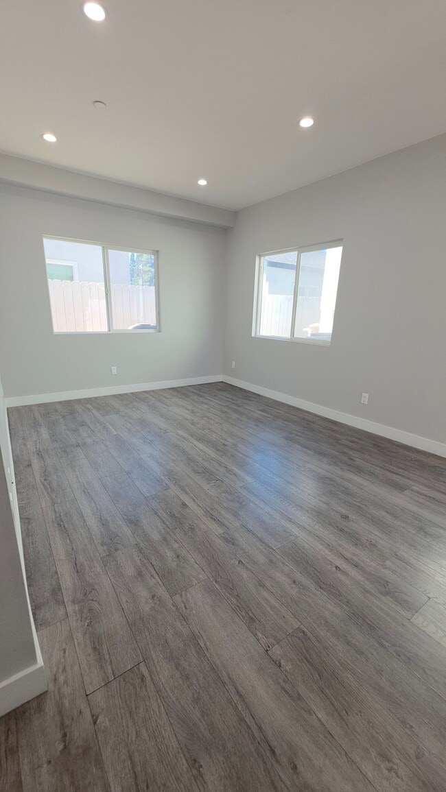 Photo - 6513a Florence Pl Unit B