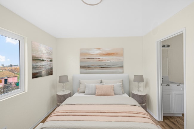 Photo - 1005 E Ave R Unit 11