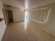 Photo - 517 Pioneer St