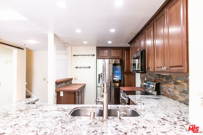 Photo - 880 W 1st St Unit 205