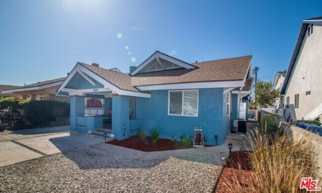 Photo - 3504 Eagle St