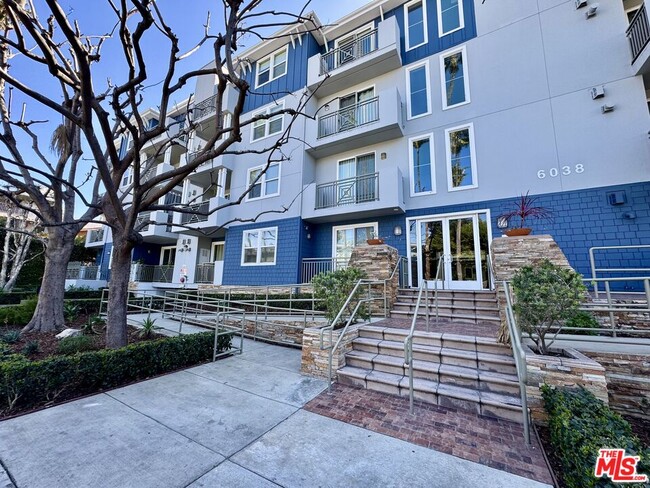 Photo - 6038 Carlton Way Condo Unit 309