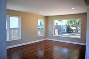 Photo - 203 Bayview Way