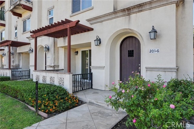 Photo - 201 N Azusa Ave Unit 6