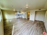 Photo - 851 E 76th Pl