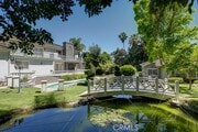 Photo - 1601 Highland Oaks Dr House