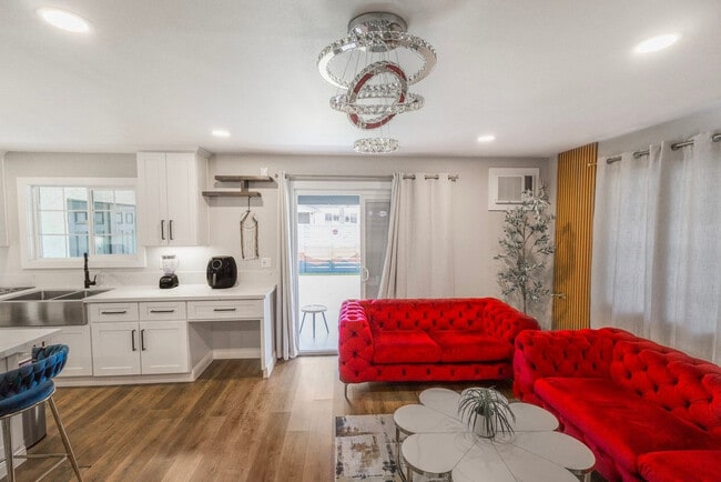 Photo - 1063-67 Gillespie Dr Unit SI ID1471804P