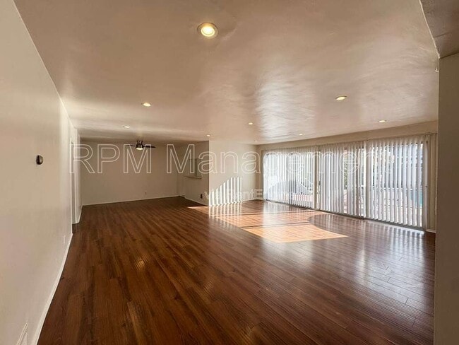 Photo - 11939 Albers St Unit 8