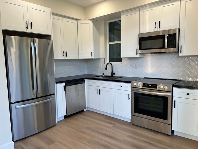 Photo - Stunning newly built, modern 1 bedroom, 1 bath unit