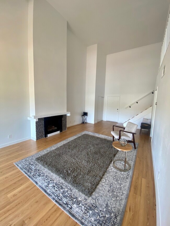 Photo - 1311 Summertime Ln Unit 311, Building 1000