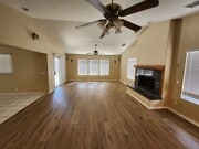 Photo - Spacious 3 Bedroom Lakeside Home