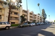 Photo - 5th Street Apartments