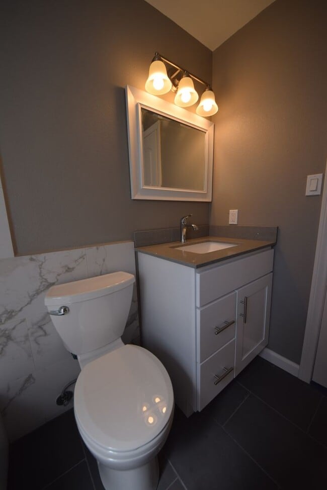 Photo - 1610-1614 W 205th St Unit 1612.5