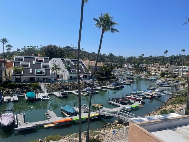 Photo - 4705 Marina Dr