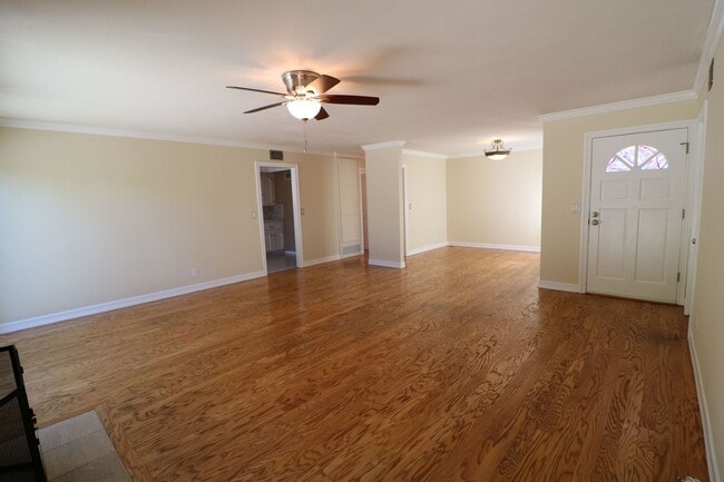 Photo - Charming home in West Hills adjacent neighborhood!