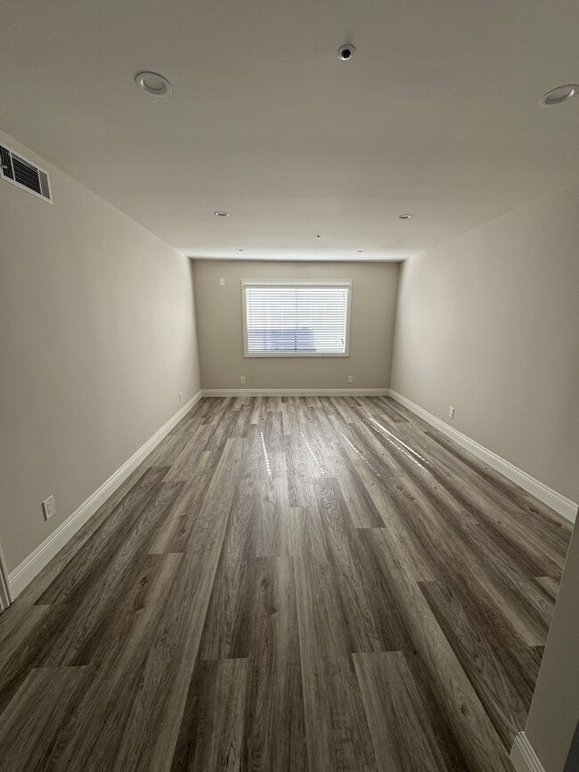 Photo - 922 Benito Ave Unit C