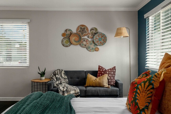 Photo - 6922 Jackson Dr Unit ID1296611P