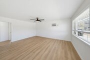 Photo - 718-720 WILLIAMS ST Unit 720 Williams C