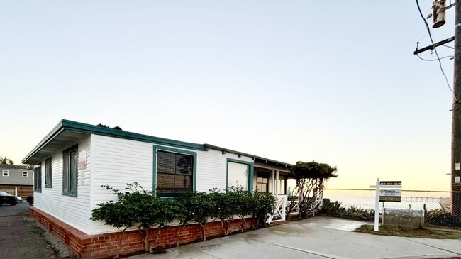 Photo - Oceanfront Gem on Niagara Avenue — Steps from the Pier
3 Bed | 2 Bath | Fully Remodeled | Ocean B... Unit 15