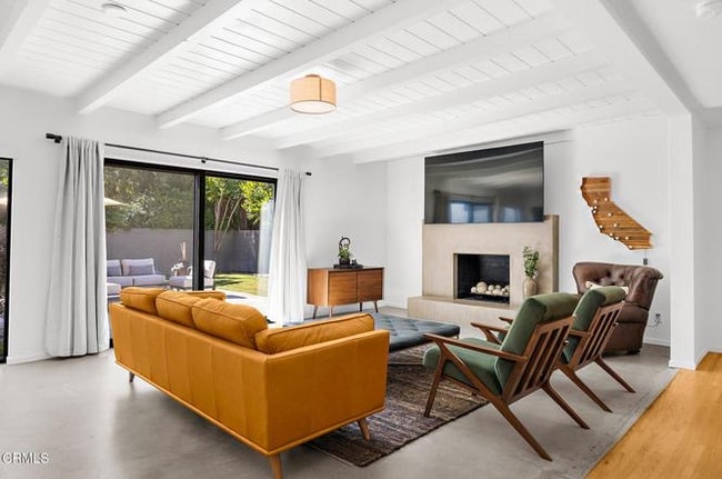 Photo - 1881 Tulane Ave