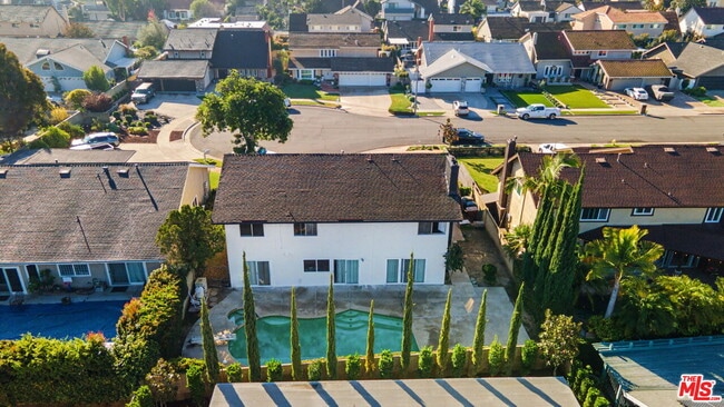 Photo - 243 Blanquita Way