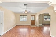 Photo - 6059 Essex St