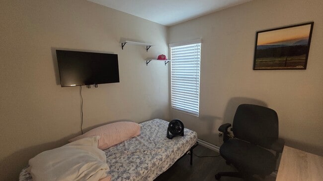 Building Photo - 1322 Carnell Ct