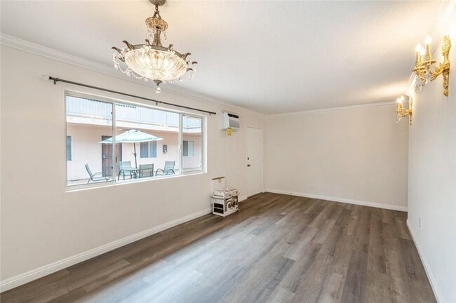 Photo - 6520 Shirley Ave