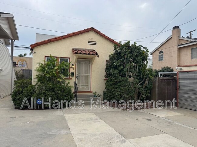 Photo - 4116 E 5th St