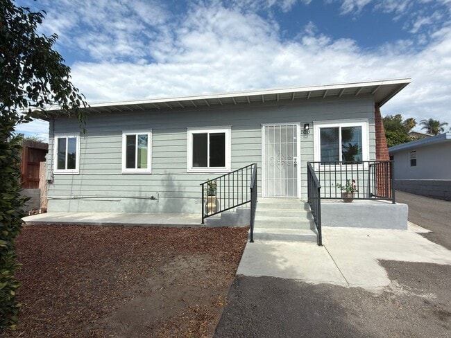 Photo - Beautifully Remodeled 3-Bedroom Home Near Downtown Vista